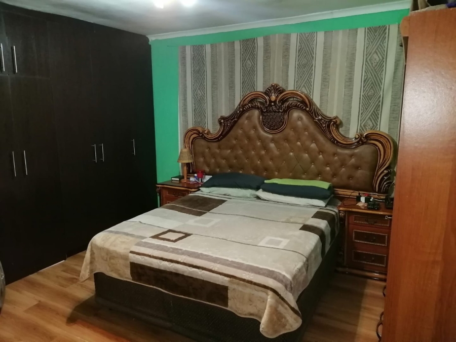 2 Bedroom Property for Sale in Kalkfontein Western Cape